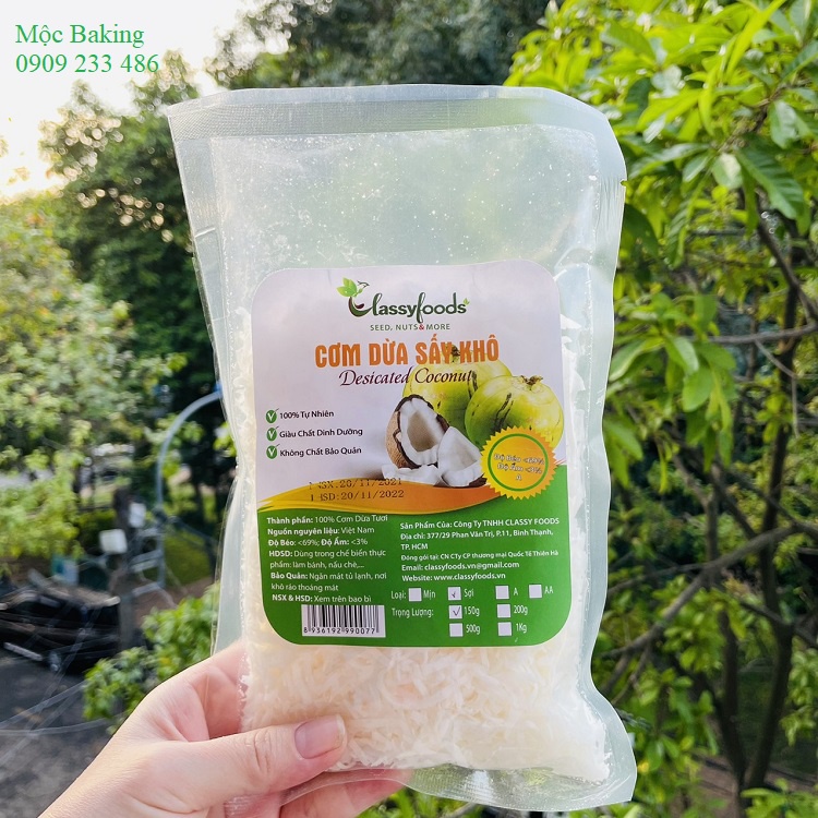 Cơm dừa sấy sợi Việt Nam 150g