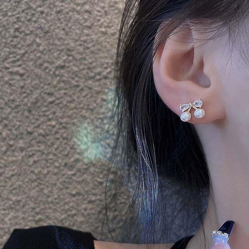 Khuyên Tai Móc Đính Ngọc Trai / Cherry Zircon Phong Cách Hàn Quốc Cho Nữ