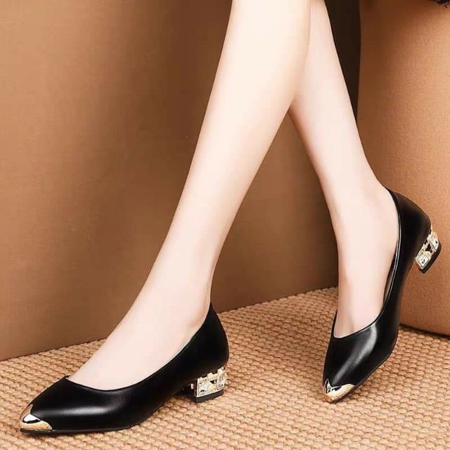 [pat]Giày đế thấp mũi nhọn