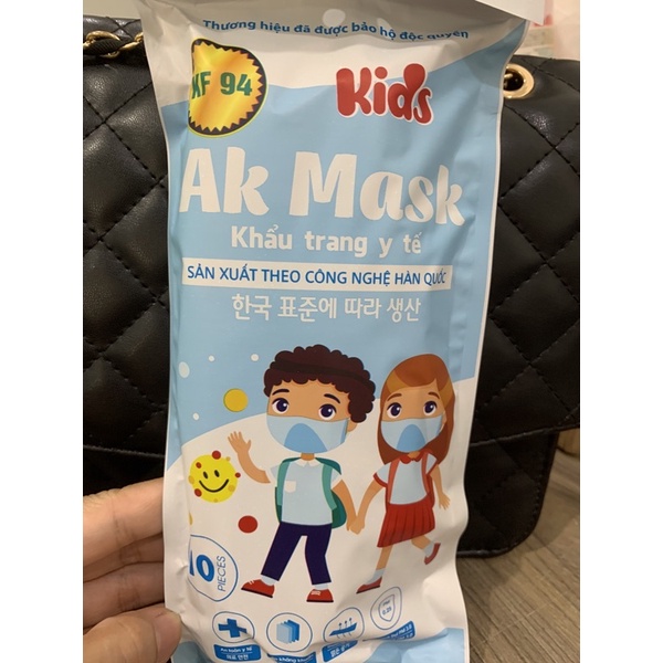 Khẩu trang KF 94 AK Mask cho bé