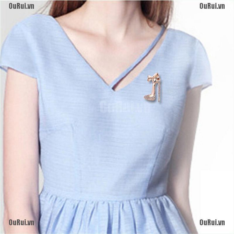 Ghim Cài Áo Hình Giày Cao Gót Đính Đá Dễ Thương