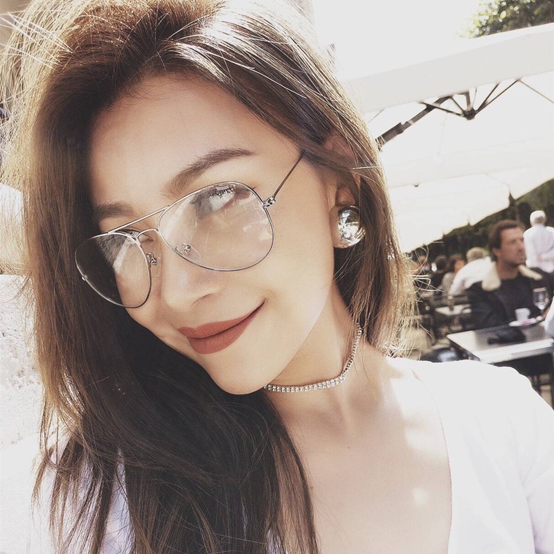 Kính mắt gọng kim loại chống tia uv bảo vệ đôi mắt