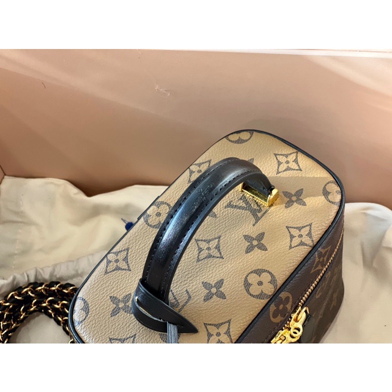 Túi L V vanity sz 20