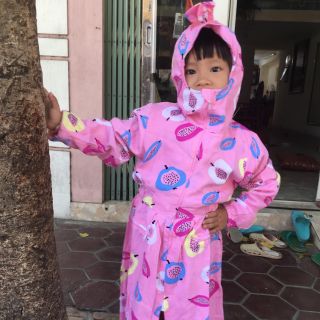 Áo chống nắng toàn thân của bé cute