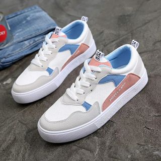 Giày thể thao nữ sale 50%
