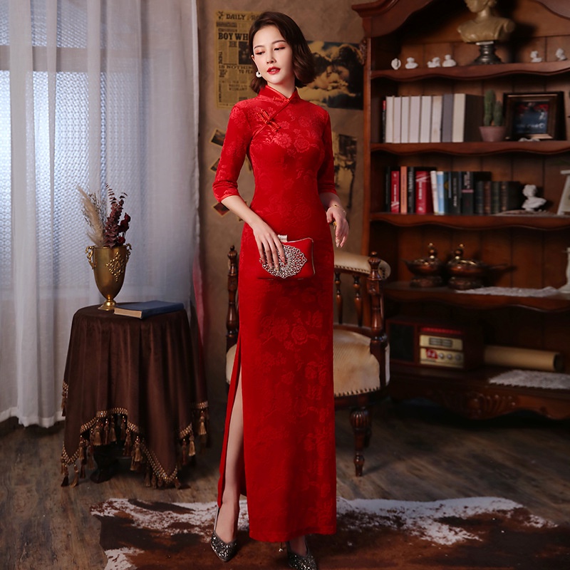 Sườn xám ôm dáng phong cách Trung Hoa thời trang