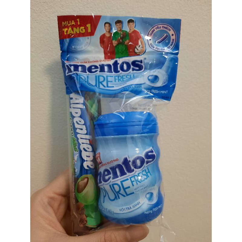 Mua 1 Tặng 1 Kẹo Sing Gum Không Đường Mentos Pure Fresh Hơi Thở Thơm Mát Với Trà Xanh