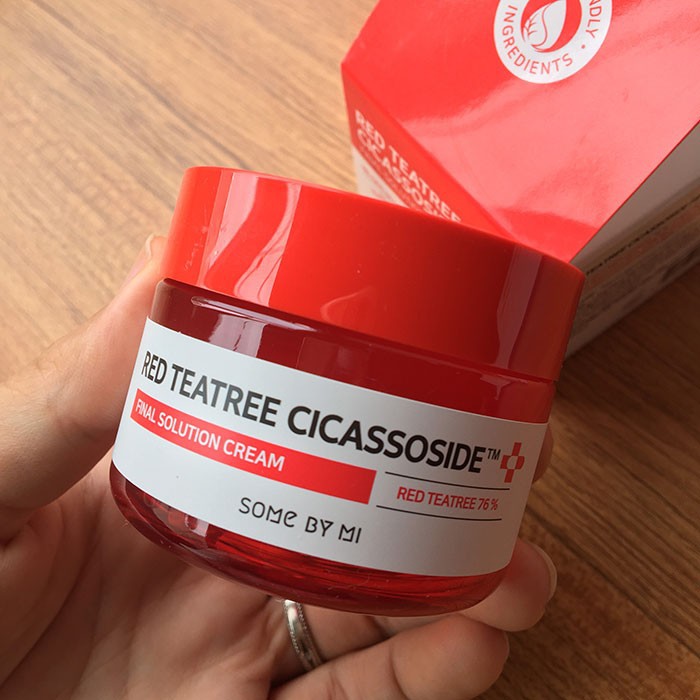 Kem dưỡng da mụn Some By Mi Red Tea Tree Cicassoside Final Solution Cream