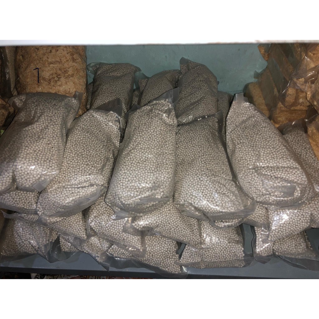 Cát sand lót chuồng hương HOA gói 1 ký.