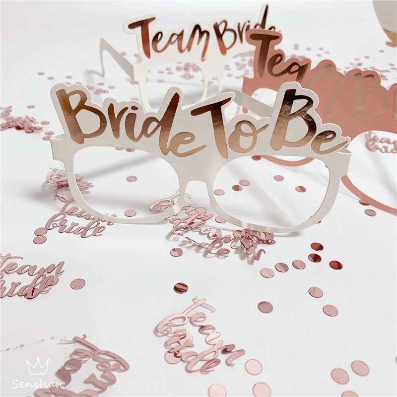 Mắt Kính Gọng Vuông Màu Trắng In Chữ Dùng Trang Trí Tiệc