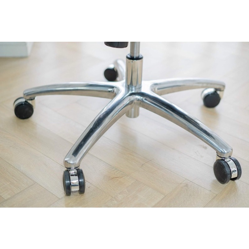 Ghế công thái học shihoo M57