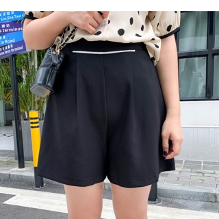 Quần short ống rộng viền trắng màu đen size ngoại cỡ 65-100kg