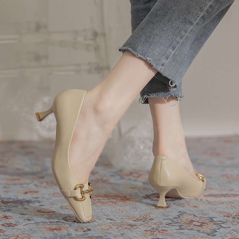 Giày cao gót Ielgy mũi vuông phong cách retro pháp