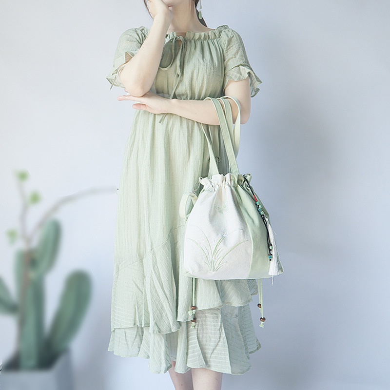 Túi dây rút thêu cổ phong - size S