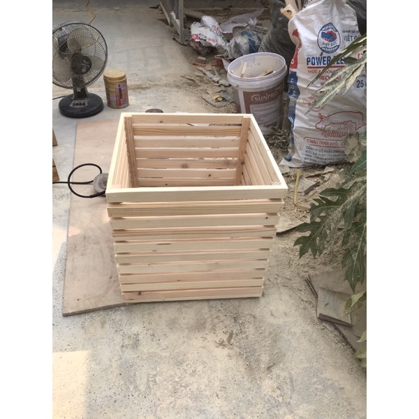 Giá Sỉ Thùng gỗ pallet vuông 30x30x30 cm / HUY_Decor