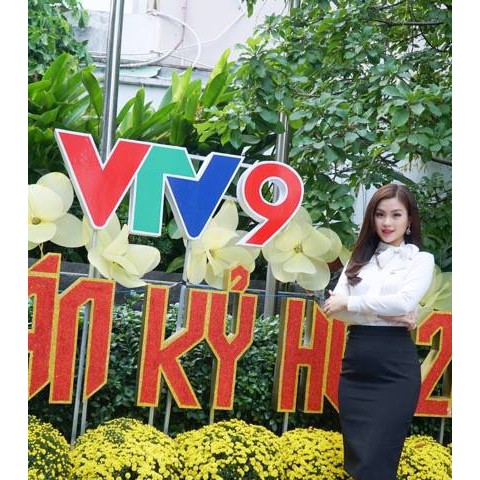 Chân Váy Bút Chì Đen Trơn 💖𝑭𝒓𝒆𝒆𝒔𝒉𝒊𝒑💖 Chân Váy Công Sở Xẻ Sau Che Gối | BigBuy360 - bigbuy360.vn