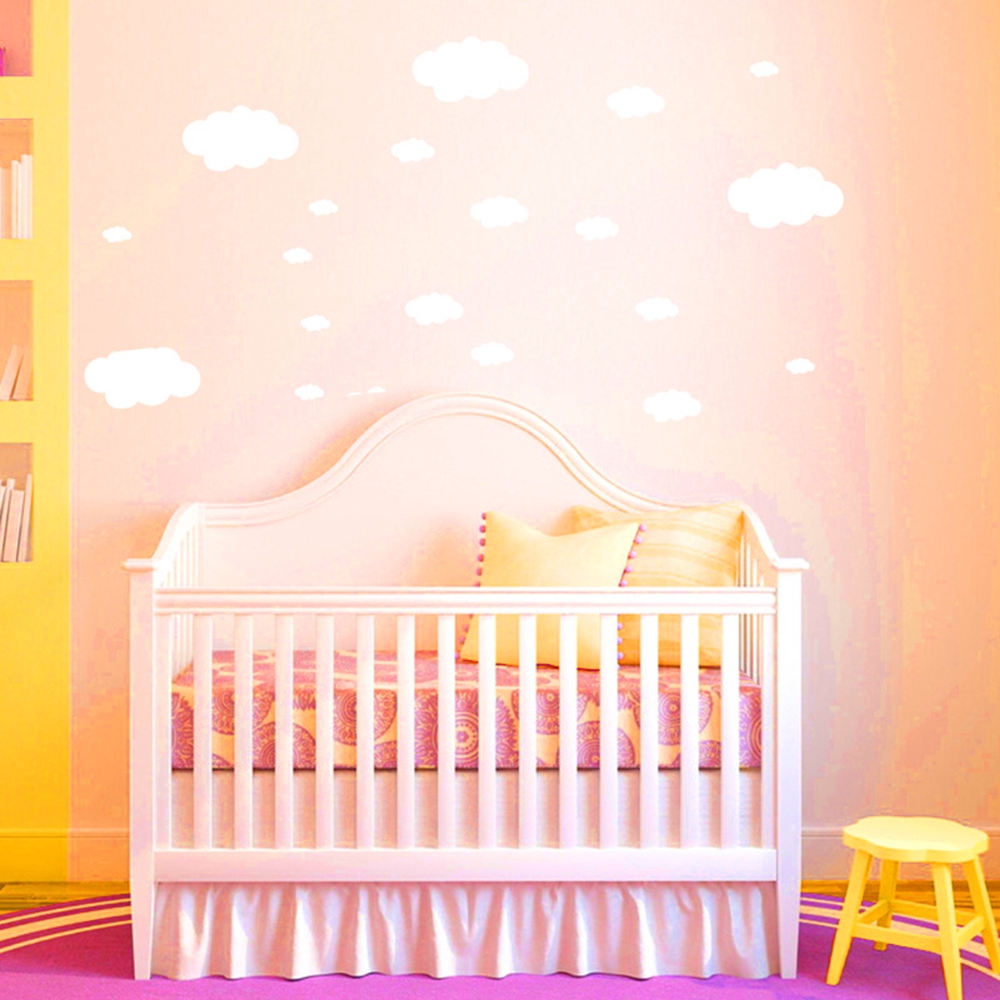 Decal dán tường phòng ngủ trẻ em đám mây dễ thương