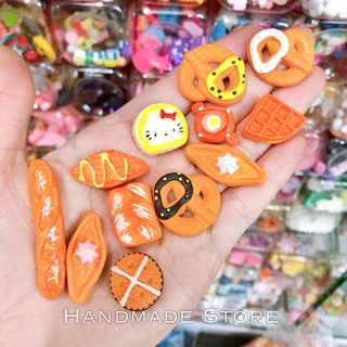Charm bánh mỳ