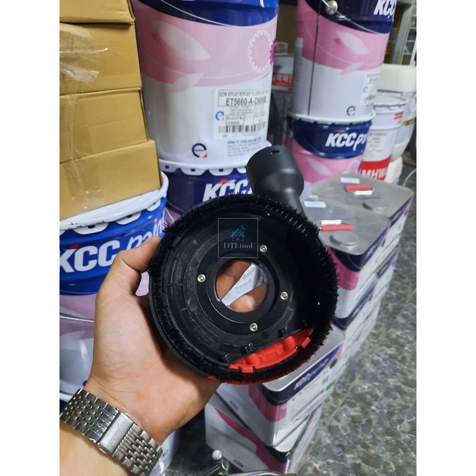 Chụp hút bụi lắp máy mài cầm tay D100mm. Ngăn bụi khi thi công mài, có khay tháo lắp khi mài góc chân tường