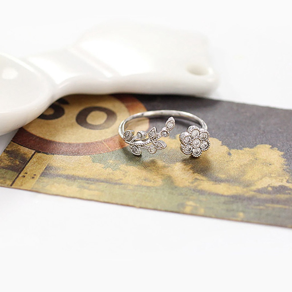 Nhẫn hở thời trang tạo hình hoa và lá đính kim cương giả cá tính cho nữ