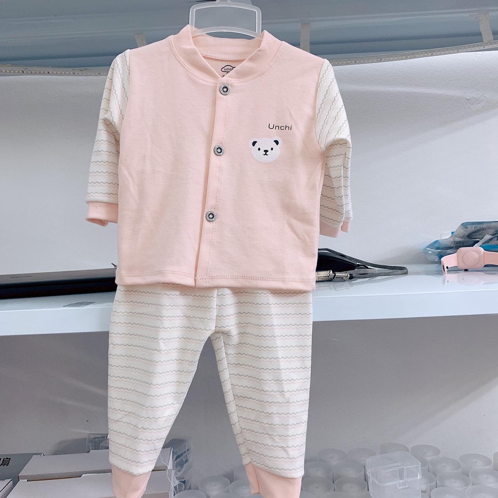 Bộ quần áo mùa đông dài tay cúc cài giữa cổ tàu giữ ấm Unchi vải cotton nỉ co giãn 4 chiều cho bé (5-14kg)