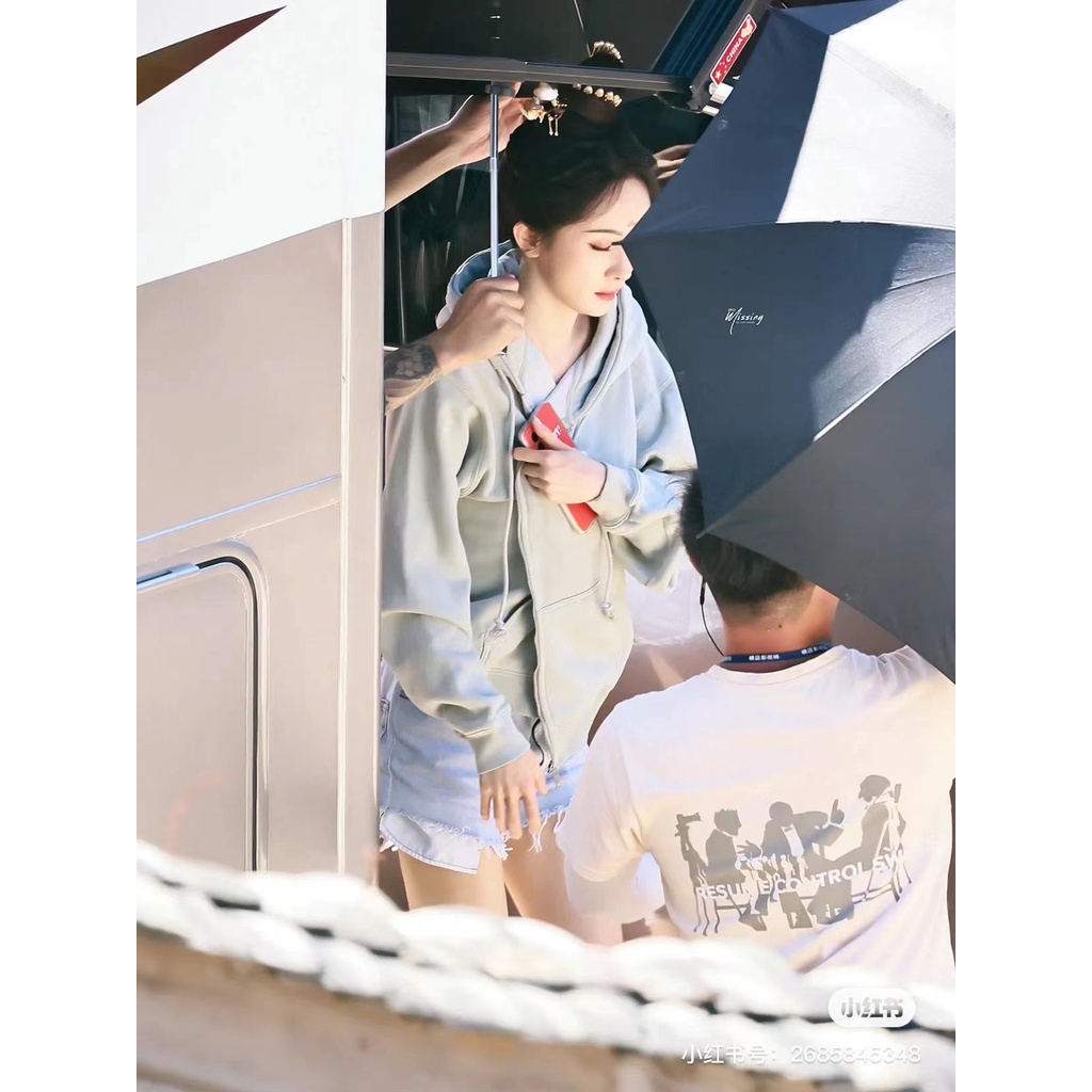 Áo Khoác Cardigan Có Khóa Kéo Màu Trơn Dáng Rộng Thời Trang Mùa Thu Cho Nữ  Brandy Melville BM 2022