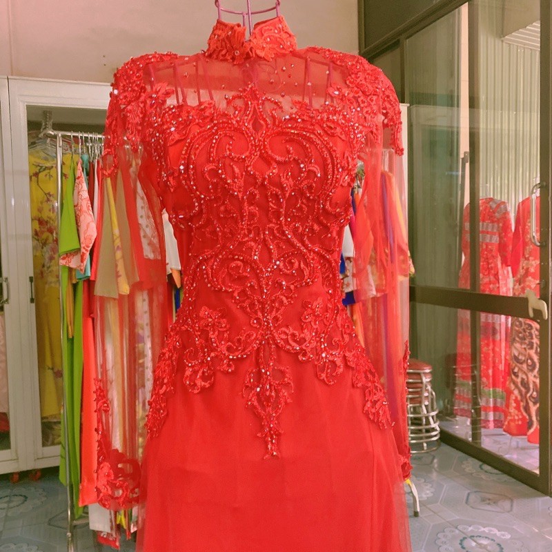 Áo dài thanh lí