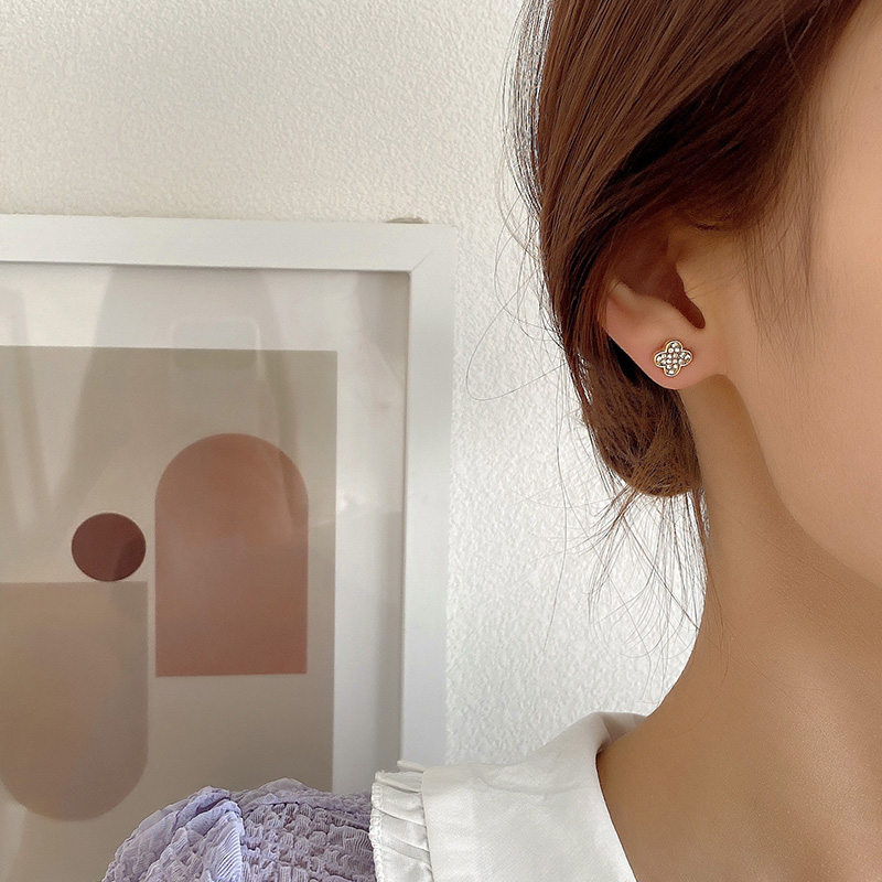 MOCHASHUKhuyên tai phong cách đơn giản thời trang cho nữ
