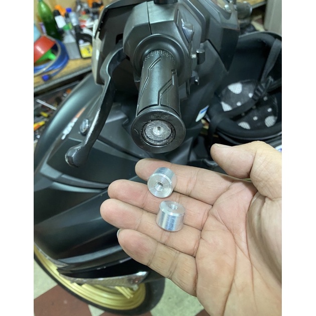 Nhôm gắn gù tay lái cho ghi đông 18mm