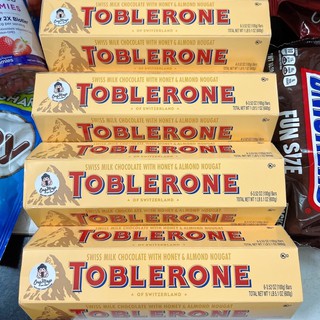 [Date 12/2021] SOCOLA TOBLERONE ( Hộp 6 Thanh )