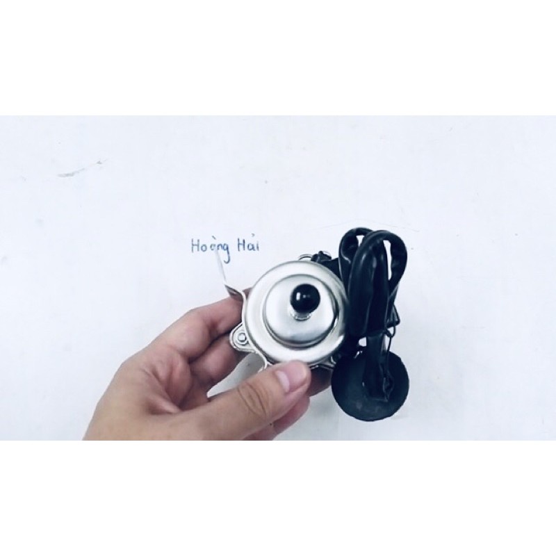 Bơm xăng ô tô Denso