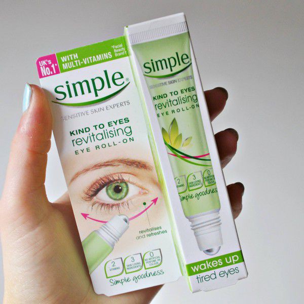 Lăn Dưỡng Mắt Simple Kind To Eyes Revitalising Eye Roll-On 15ml