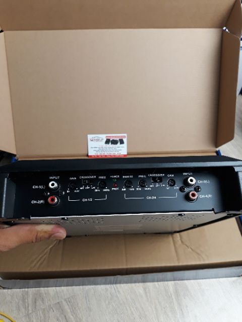 Amply Xe Alpine BBX F1200 Nhật Bản. Miễn Phí Lắp Đặt