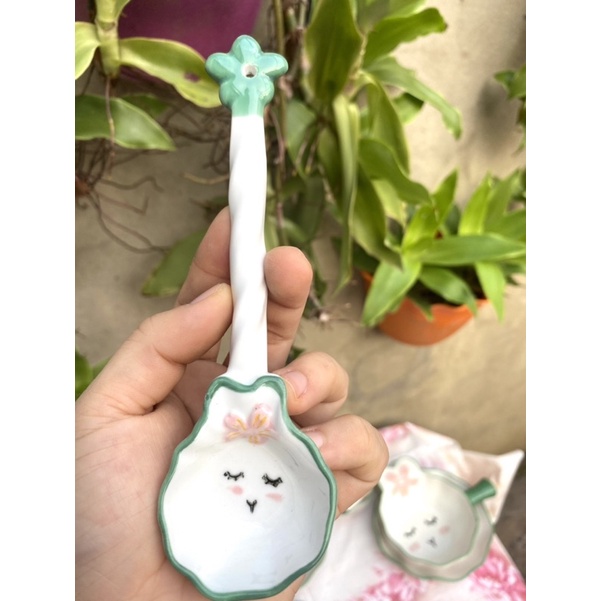 Bát Sứ Bát Ăn Cơm Bộ Bát Đĩa Decor Bộ Chén Dĩa Sứ vẽ tay họa tiết nổi sét thỏ xanh 10 món cực đáng yêu cho gia đình.