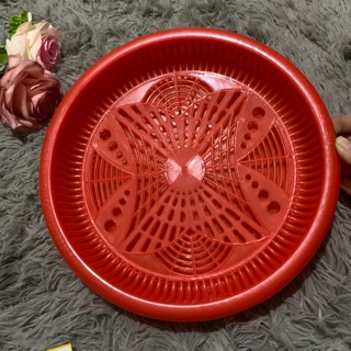 Khay úp ly nhựa tròn ( màu ngẫu nhiên)