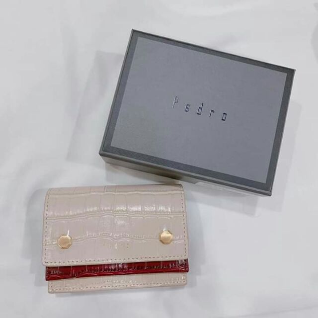 Ví nữ hai khuy vân da cá sấu Full Hộp Full tag đủ 3 màu | BigBuy360 - bigbuy360.vn