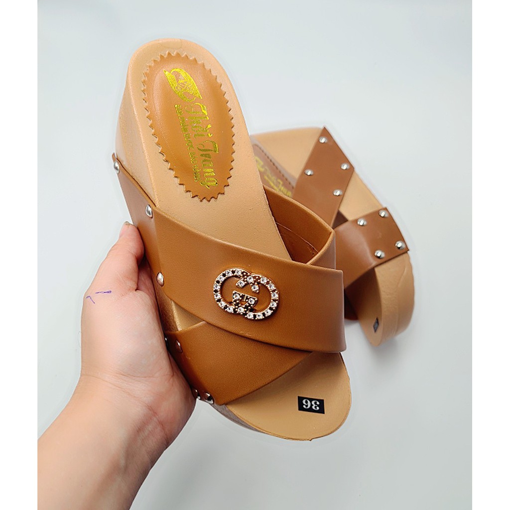 XUỒNG NỮ 7P QUAI CHÉO CÁCH ĐIỆU PHÙ HỢP VỚI MỌI LỨA TUỔI
