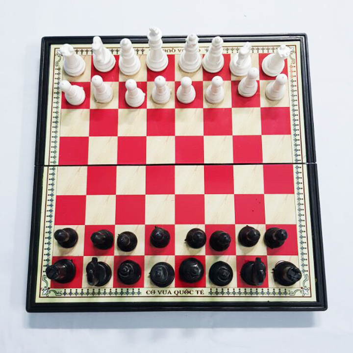Đồ chơi giải trí bộ cờ vua nam châm gấp gọn bằng nhựa 28 x 29 cm – Tăng khả năng tâp trung và rèn luyện tư duy