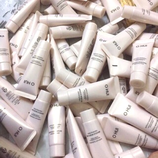 tuyp Sữa rửa mặt ohui hồng miracle 40 ml