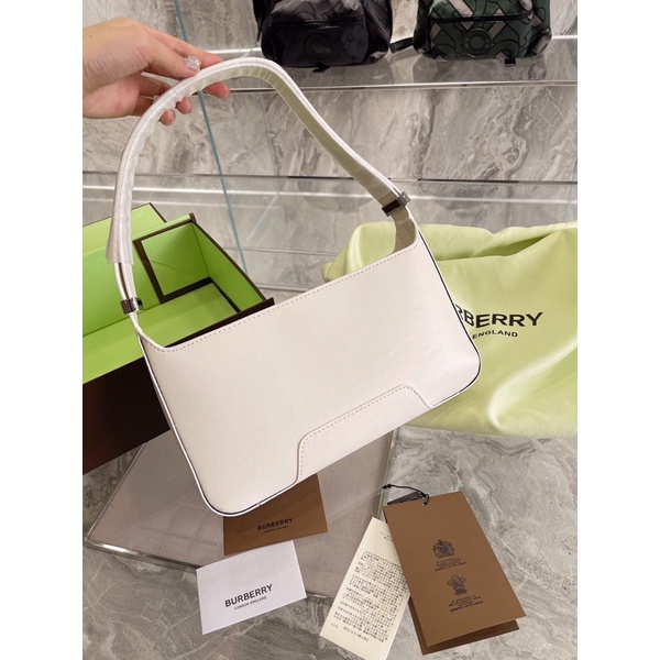 Túi xách nữ BURBERRY- da thật cao cấp Au nhập khẩu new fullbox