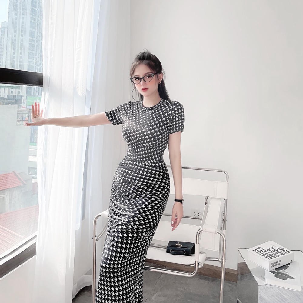 Váy body, mát lạnh - thoải mái với váy hoạ tiết zút eo , chân xẻ tinh tế | MeiMei Studio