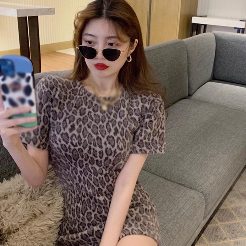 Đầm Nữ Tay Ngắn Dáng Rộng Họa Tiết Da Báo Phong Cách Hàn Quốc