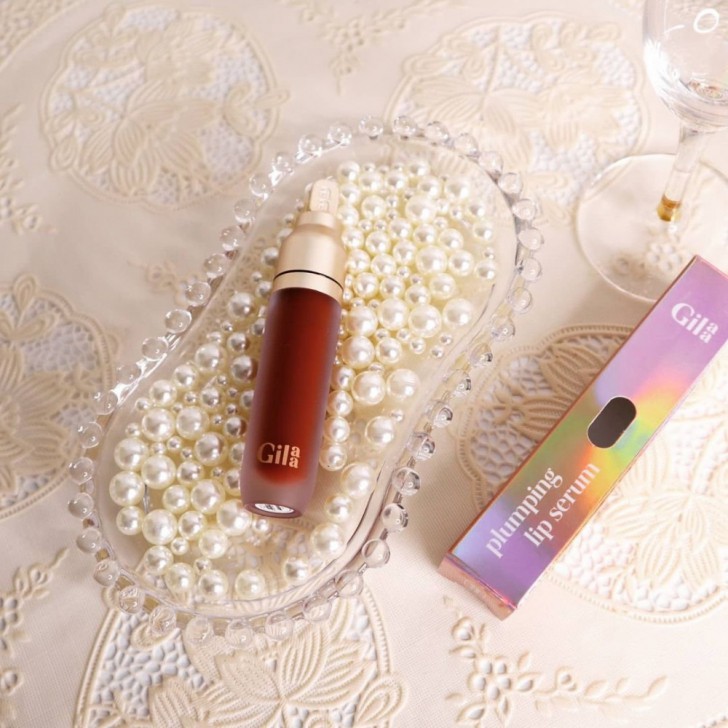 Son kem hiệu ứng bán lì căng mọng môi Gilaa Plumping Lip - HONG'S BEAUTY