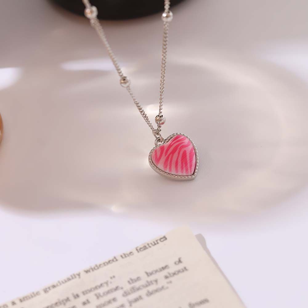 Vòng cổ choker nữ mặt hình trái tim họa tiết da báo thanh lịch phong cách Hàn Quốc