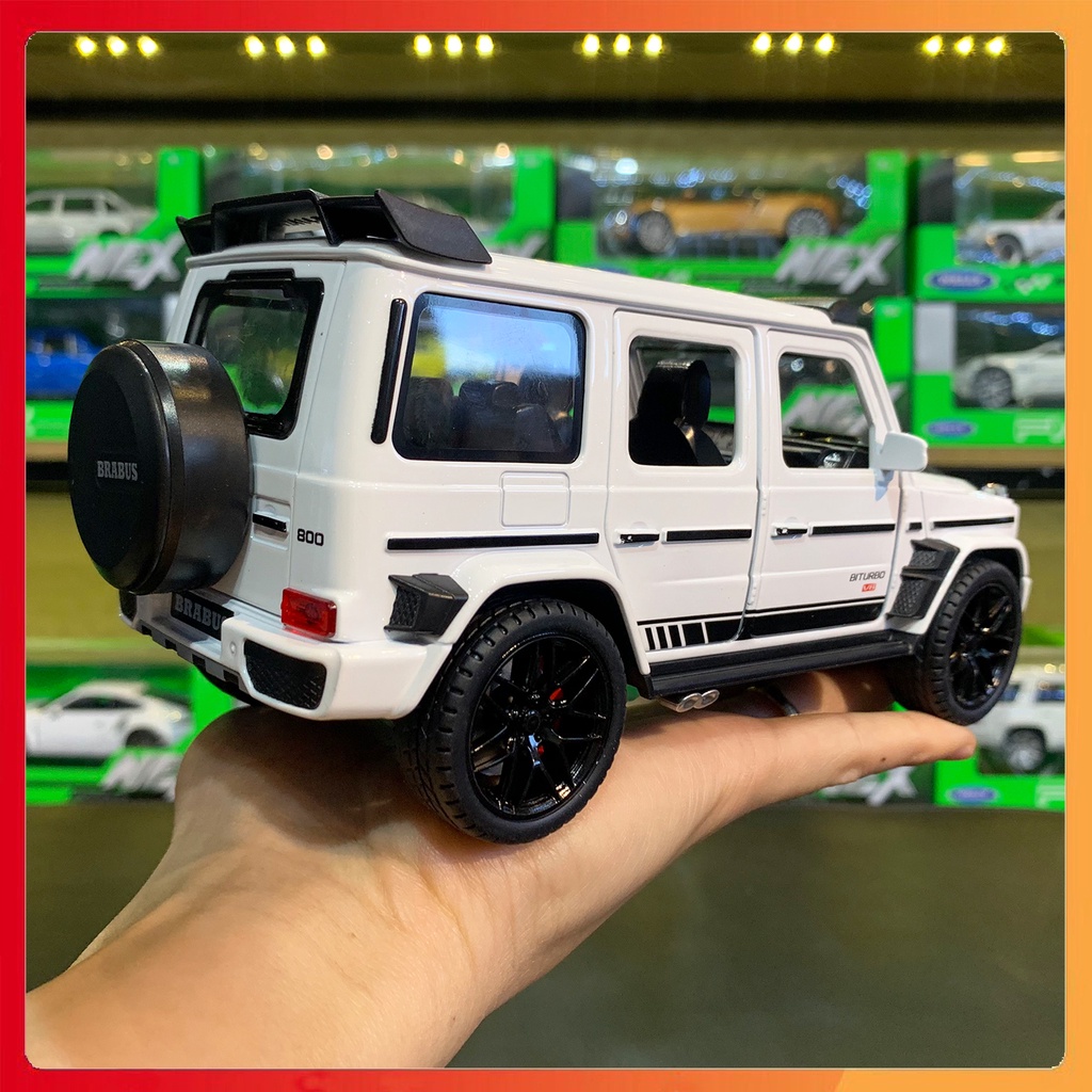 Xe mô hình Mercedes Benz G800 Brabus tỉ lệ 1:22 hãng Double Horses