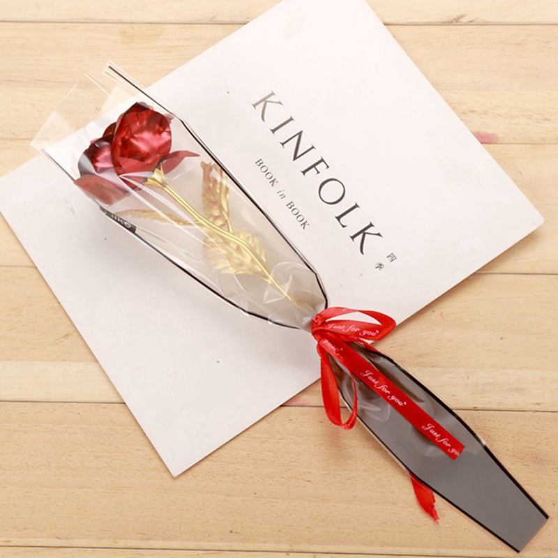 Hoa hồng giả mạ vàng 24k làm quà tặng Valentine ý nghĩa