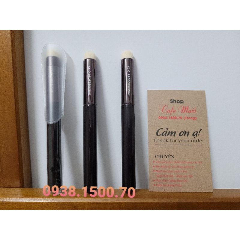 CỌ TÁN SON MÔI ĐẦU TRÒN CLIO Finger Tip Lip Brush ❌chuẩn hàng chính hãng Clio loại 1
