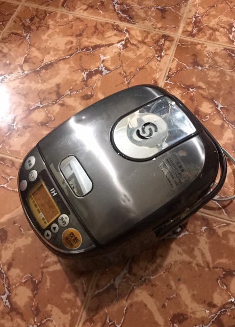 Nồi cơm điện 0.5L của Nhật Zojirushi (con voi) NP-GG05 | BigBuy360 - bigbuy360.vn