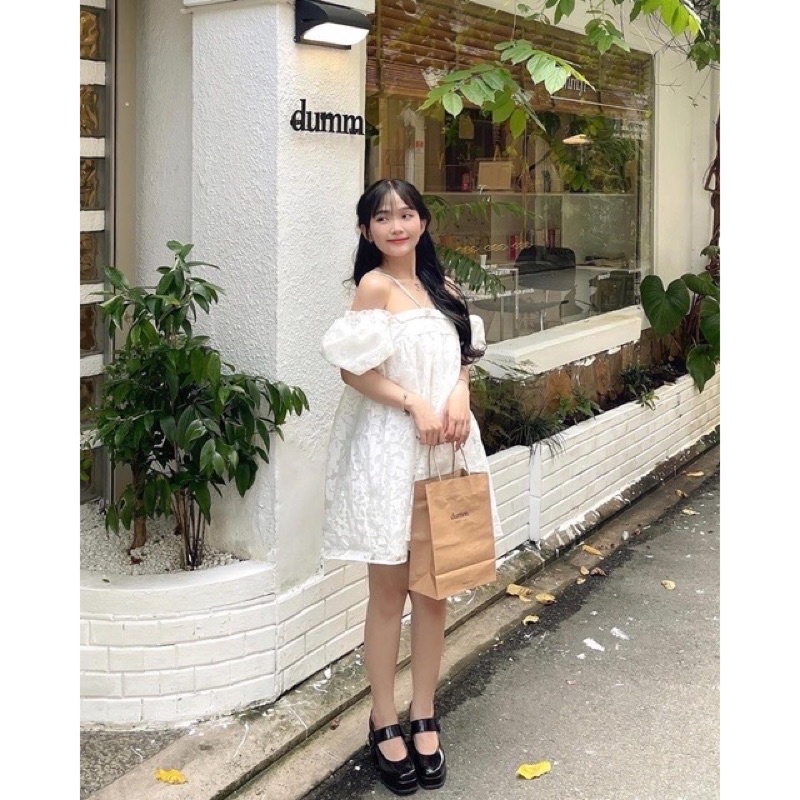 Đầm váy babydoll hoa nổi trễ vai cổ dây đính ngọc tay bồng