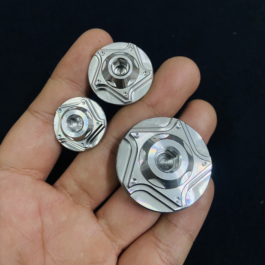 Bộ 2 ốc mâm lửa, ốc nắp nhớt INOX 304 Salaya mẫu SAO 2 TẦNG sử dụng cho các dòng xe HONDA, YAMAHA